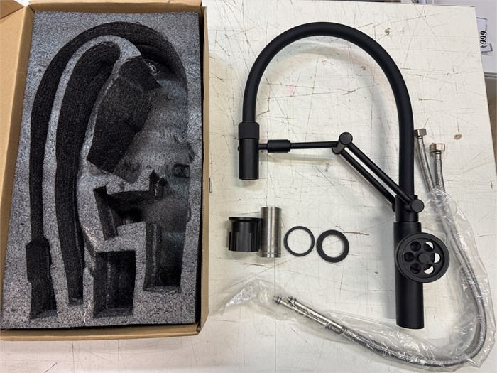 Смеситель для кухни с гибким изливом IDDIS Grange GRABLFLi05, черный матовый GRABLFLi05