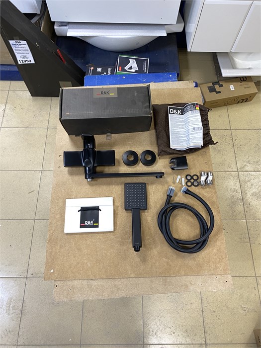 D&K Berlin.Technische DA1433325 Смеситель для ванны с душем, длинный излив черный DA1433325