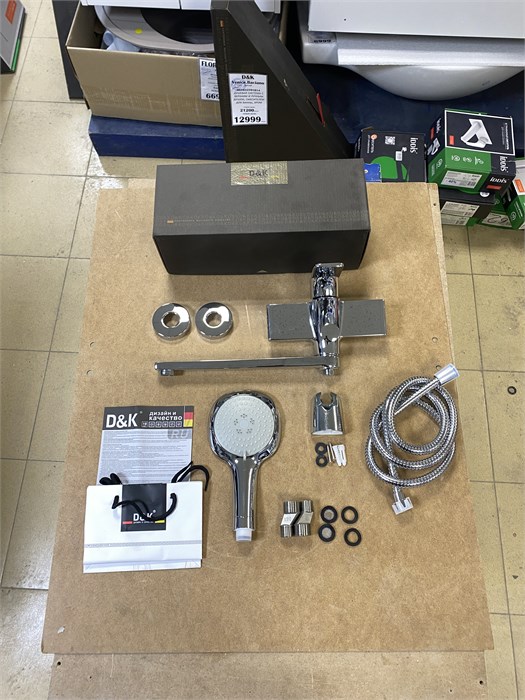 D&K BerlinFreie DA1433301 Смеситель для ванны  с длинным изливом, хром DA1433301 \