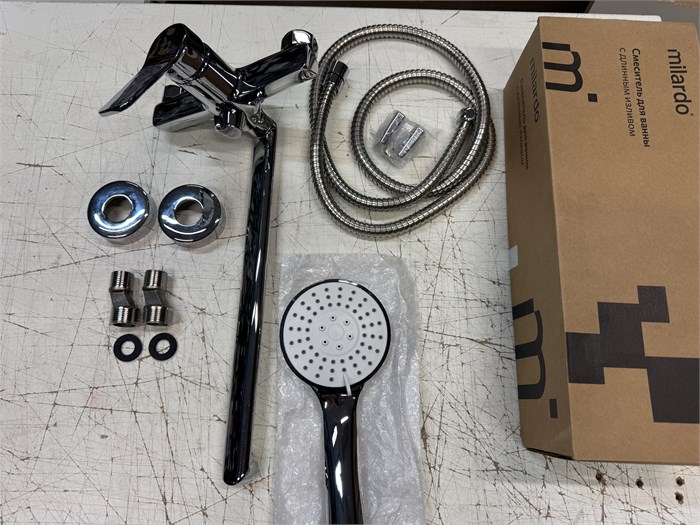 Смеситель для ванны Milardo Enjoy ENJSB00M10 с длинным изливом, хром ENJSB00M10