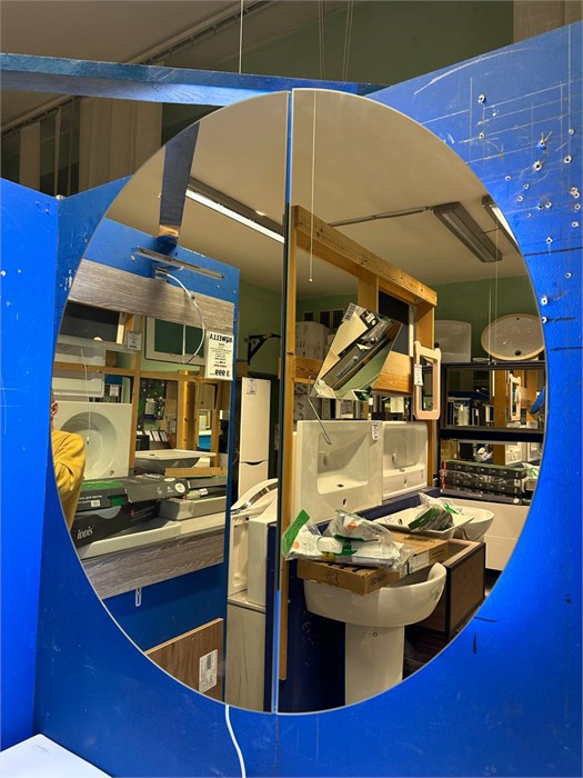 Roca Pilar A857672371 Зеркальный шкаф 80, круглый, с подсветкой. A857672371