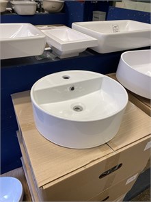 {{productViewItem.photos[photoViewList.activeNavIndex].Alt || productViewItem.photos[photoViewList.activeNavIndex].Description || 'Раковина Sensea Easca накладная 42 см'}}