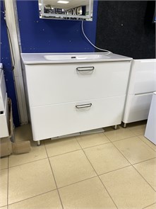 {{photo.Alt || photo.Description || 'Тумба с умывальником IDDIS Brick BRI10WFi95K, напольная, 100 см'}}