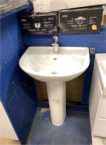 {{photo.Alt || photo.Description || 'LAUFEN PRO Раковина  8.1095.1.000.104.1 (подвесная, (55*44), белый) + LAUFEN PRO Пьедестал 8.1995.0.000.000.1 (для раковины, (17,5*19,5), белый)'}}