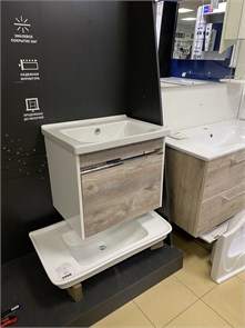 {{photo.Alt || photo.Description || 'Акватон Капри BD 1A230101KPDA0 Тумба под умывальник 60 см, цвет Бетон пайн +Santek МИРАНДА  BD 1.WH30.2.421 умывальник 60 см'}}