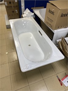 {{photo.Alt || photo.Description || 'Jacob Delafon BD E6D900-0 VOLUTE Ванна чугунная (180*80) с ножками'}}