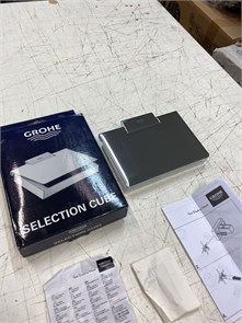 {{photo.Alt || photo.Description || 'Grohe 40781000 Selection Cube Держ.бумаги с крышкой, хром'}}