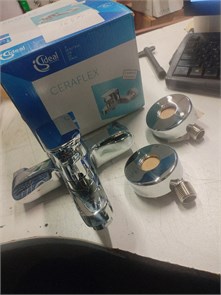 {{photo.Alt || photo.Description || 'Ideal Standard B1740AA Смеситель для ванны с душем, хром.'}}