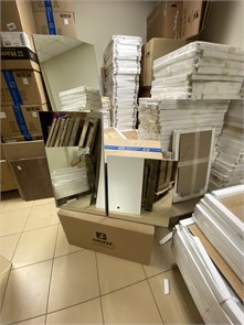 {{photo.Alt || photo.Description || 'Зеркала компактные разных размеров гориз/вертик'}}