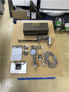 {{photo.Alt || photo.Description || 'D&amp;K Rhein.Lessing DA1323301 Смеситель для ванны с душем  длинный излив хром'}}