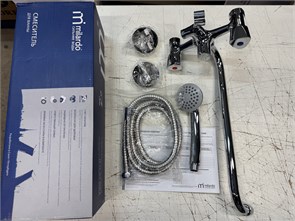 {{photo.Alt || photo.Description || 'Milardo Delta DELSB02M10 Смеситель для ванны с длинным изливом, хром'}}