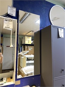 {{photo.Alt || photo.Description || 'Зеркало на подложке ЭЛИТ 85  Размер: 108х40,5 см'}}