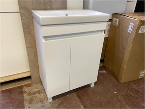 {{photo.Alt || photo.Description || 'Тумба с умывальником IDDIS Zodiac ZOD6CDFi95K, напольная 60 см, с дверцами, белая'}}