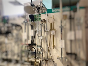 {{photo.Alt || photo.Description || 'Damixa Jupiter BD 977770000 Душевая система  стойка с тропическим душем, гигиеническим душем, смесителем, изливом, хром'}}