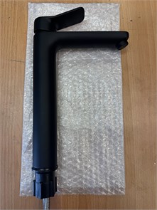 {{photo.Alt || photo.Description || 'Am.Pm X-Joy BD F85A92022 смеситель для умывальника высокий, черный'}}