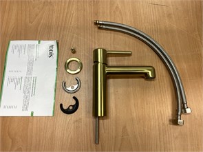 {{photo.Alt || photo.Description || 'Cмеситель для умывальника Aiger IDDIS AIGMG00i01 золотой матовый'}}