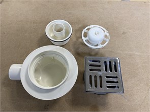 {{photo.Alt || photo.Description || 'Alcaplast BD APV26  Сливной трап, 105 105/50, подводка – боковая, решетка – нержавеющая сталь, гидрозатвор – мокрый'}}