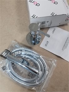{{photo.Alt || photo.Description || 'Dorff D3075000 Logic смеситель с гигиеническим душем, встроенный, цвет хром'}}