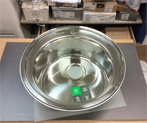 {{photo.Alt || photo.Description || 'Мойка кухонная IDDIS Basic BAS51P0i77 полированная, D510.'}}