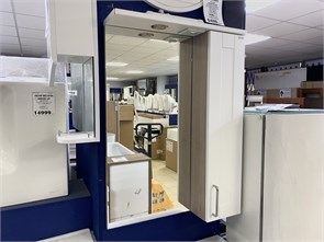 {{photo.Alt || photo.Description || 'IDDIS Sena SEN6000i99 Зеркальный шкаф 60см с подсветкой, выключателем, розеткой белый/дерево'}}