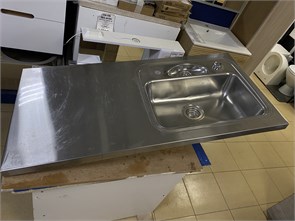 {{photo.Alt || photo.Description || 'Мойка кухонная STALA ComboXL CB-33P 121х60 см нержавеющая сталь с выпуском БУ'}}