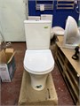 Azario FRETTA ROUND AZ-7121A Унитаз напольный безободковый в комплекте с бачком и прямым сиденьем микролифт. Размер 650x340x790 мм AZ-7121A