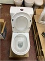 Azario FRETTA ROUND AZ-7121A Унитаз напольный безободковый в комплекте с бачком и прямым сиденьем микролифт. Размер 650x340x790 мм AZ-7121A