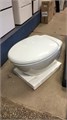 Jacob Delafon PRESQU`ILE E4440-00 унитаз подвесной 55x38 см в комплекте с сиденьем микролифт E4440-00 - фото 57399