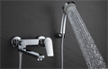 D&K Rhein.Lessing DA1323301 Смеситель для ванны с душем  длинный излив хром DA1323301