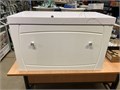 IDDIS Rise BD RIS90W0i95 Тумба подвесная, белая, 90 см  + Марко 50209001 Раковина Слим 90 (Белый мрамор) RIS90W0i95