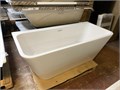 AQUATEK AQ-113775Wt ЭЛЕГИЯ Ванна акриловая, пристенная. В комплекте со сливом и ножками. Цвет белый глянцевый AQ-113775Wtsale