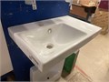 Jacob Delafon ODEON UP E4757G-00 Умывальник с правым крылом 65x40 см E4757G-00