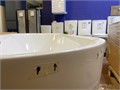 Акриловая ванна BelBagno BB70-1700-800 отдельностоящая, белая, овальная  на ножках, со сливом-переливом Размер: 170x80 см 15066